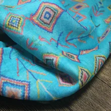 Рами напечатаны синие цветы Ткань Весна Лето ткань для юбки платья tissu doux tela suave 0,5 метра