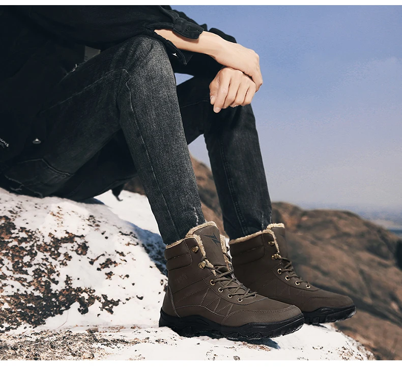 Martin boots men's high help winter new plus velvet tooling shoes British wind shoes men's warm snow boots wild tide shoes