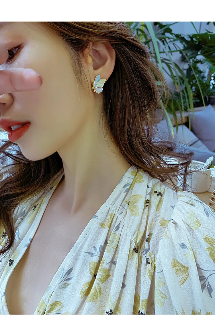 Fashion Crystal Butterfly Clip On Earring Pearl Bead Ear Cuff Long Tassels Charm Hollow Earrings 5 H17c0c94d494e4a0cac6d2483e84f1f49I