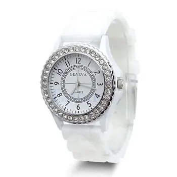 

Fashion Trendy Women Watch Silicone Strap Round Rhinestone Dial Quartz Wristwatch Casual Travel Alloy Watch Reloj