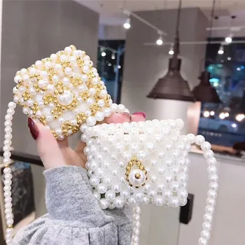 

Handmade pearl necklace bluetooth wireless ear case for airpods pro fashion design Hard metal pearl for airpods 1/2 cover