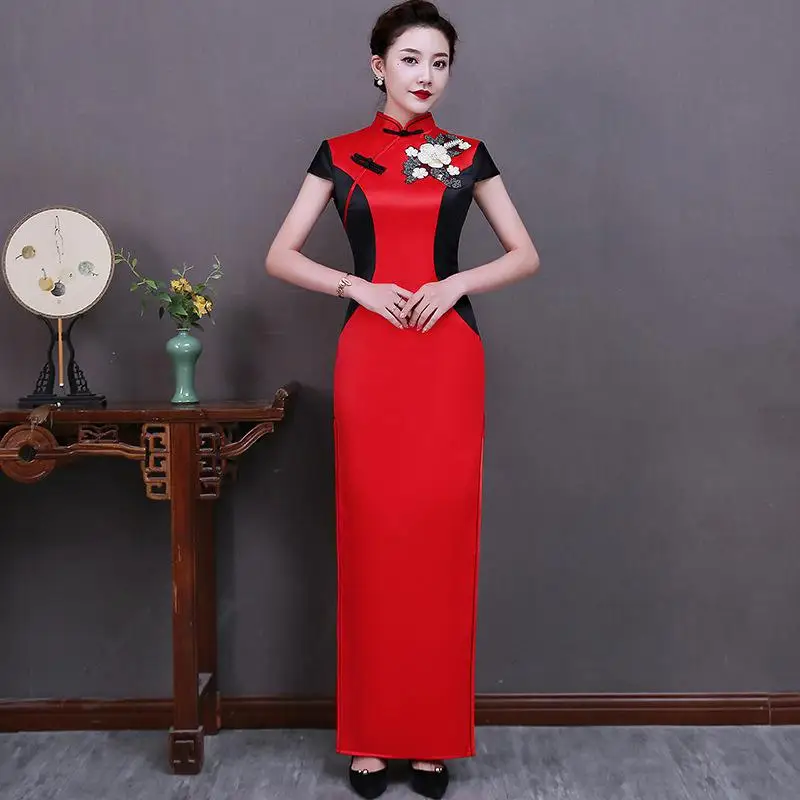 S-5XL женское длинное платье Cheongsam в винтажном китайском стиле с воротником-стойкой из вискозы Qipao тонкое вечернее платье на пуговицах размера плюс - Цвет: Красный