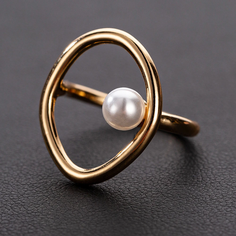 

Fashion Creative Pearl Rings for Women Unique Exaggerated Simple Gold Color Ring Jewelry Girl Gift Bijoux