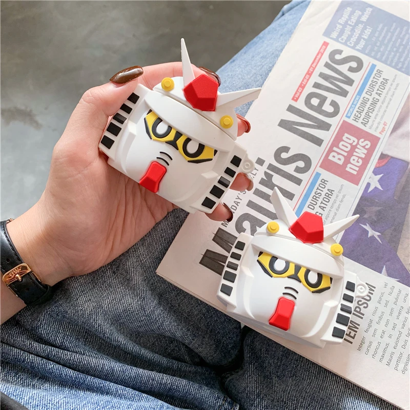 

New Japan anime SD GUNDAM Bluetooth Wireless Earphone Case For Apple AirPods 1 2 big robot soft Silicone Box 3D Headset cover