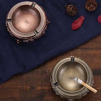 

Retro Mini High Quality Metal Ashtray Cigarette Holder Holder Office Home Decoration Smoking Accessories