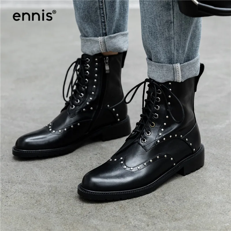 ENNIS/ г. Черные ботильоны с заклепками женские ботинки-Броги из натуральной кожи ботинки martin на низком каблуке со шнуровкой Осенняя обувь на молнии A9171
