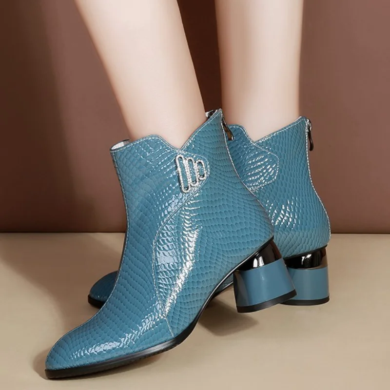 

Женские Ботильоны на каблуке, зима 2021, утепленная женская обувь, модные короткие ботинки на высоком каблуке с острым носком, женские ботинки