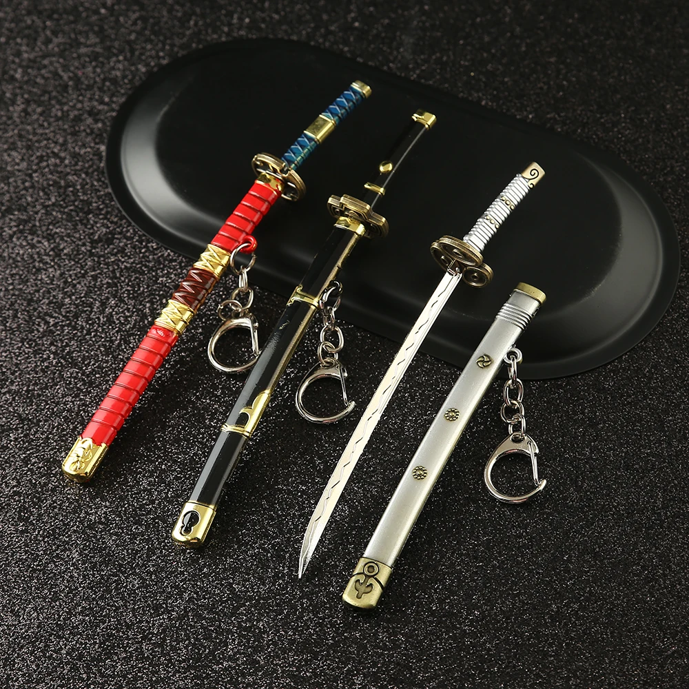 Hawk Eyes Dracule Mihawk Keychain Black Sword Key Chain Yoru Keychains for  Men Anime Accessories Car Key Ring llaveros - AliExpress