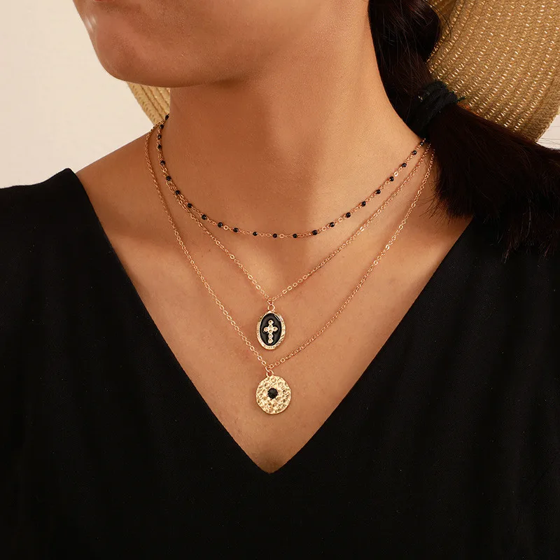 

Trendy Cross Round Dent Alloy Pendant Necklace Black Color Oil Resin Chain Simple Multi Layer Necklace New Design Jewelry