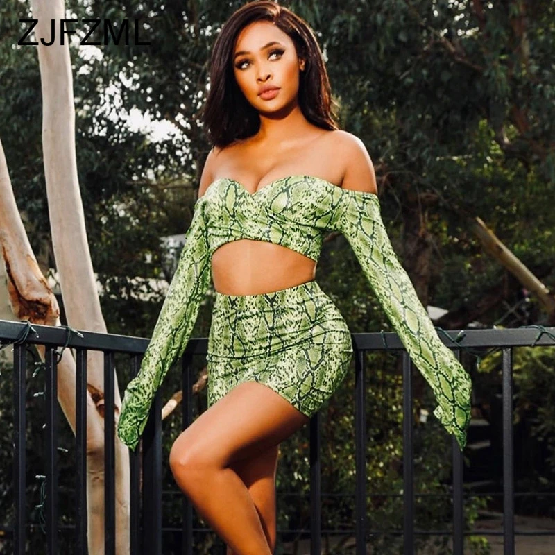 

Snake Print Sexy Two Piece Skirt Set Women Slash Neck Long Sleeve Backless Crop Tops and Mini Pencil Skirts Neon Club Outfits