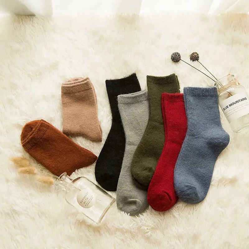 Японские повседневные хлопковые носки, теплые однотонные вязаные длинные носки для женщин и мужчин, зимние осенние женские праздничные подарки, аксессуары