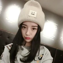 1 шт., корейские квадратные вязаные шапки с улыбающимся лицом, осенне-зимние брендовые шапки Skullies, шапочки для влюбленных, шапки для женщин и мужчин, 4 цвета