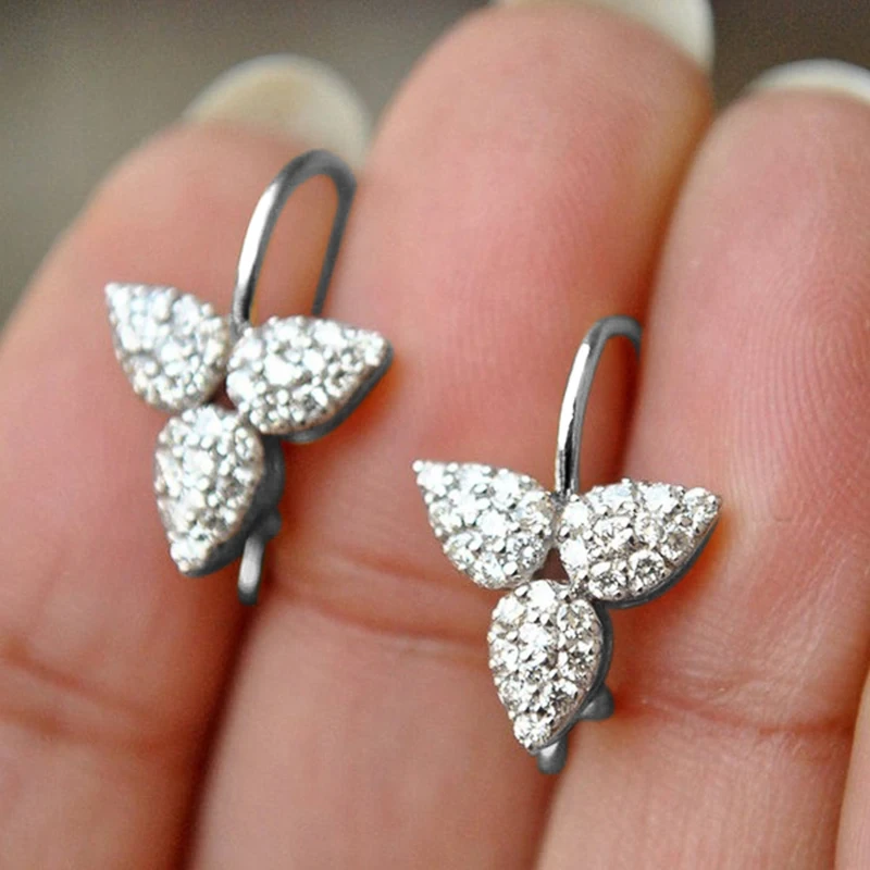 Huitan Simple and Stylish Leaf Shape Women Earring Dazzling Crystal Zircon Delicate Female Drop Earrings Daily Wearable Jewelry