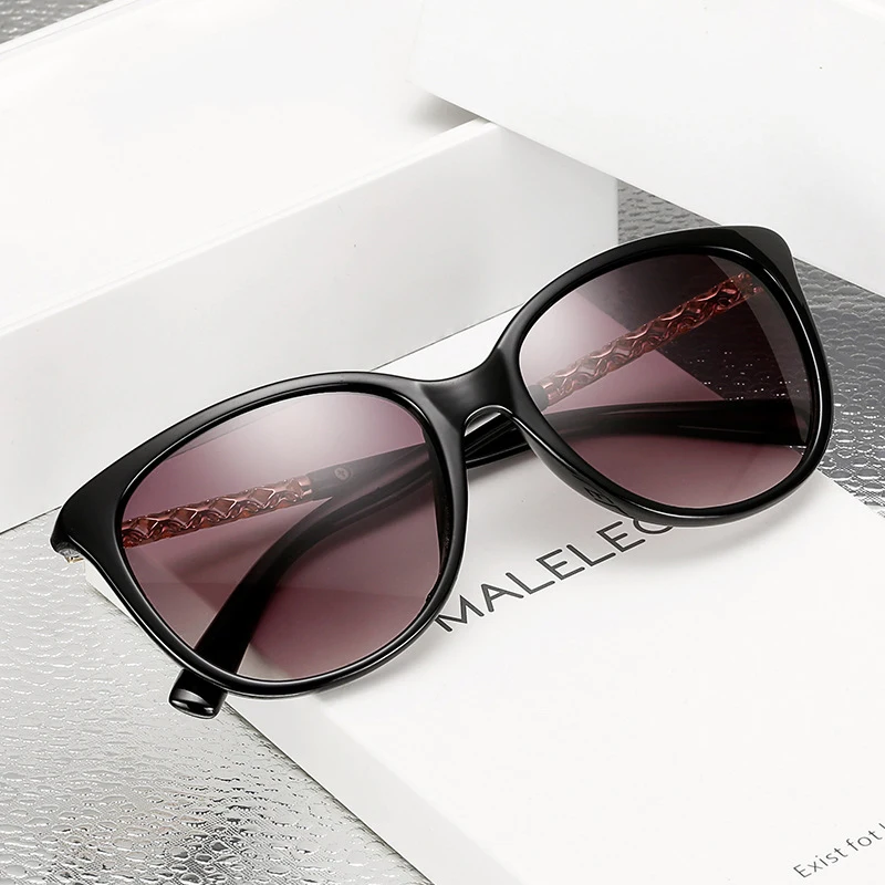 

ZXRCYYL High Quality Sunglasses Women Luxury Brand Designer Fashion Metal fittings Round Big Frame Gradient Sun glasses