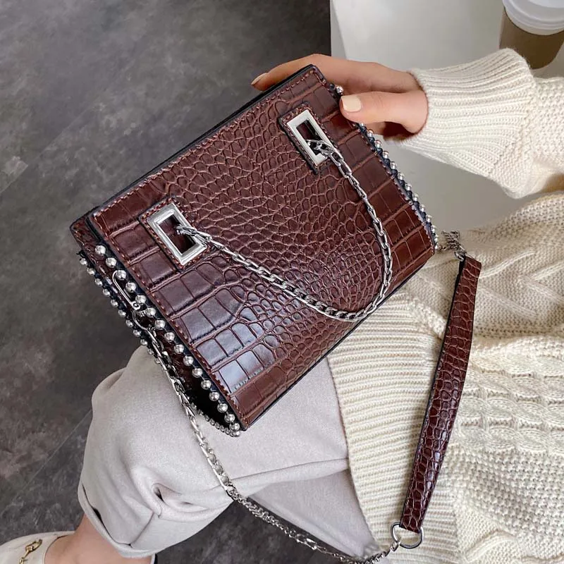 Women Circular Buckle Retro Fashion Simple Single-shoulder Bag Messenger Bag