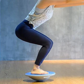 

Wobble Balance Board Exercise Stability Trainer Portable Balance Board with Handle for Workout SMN88