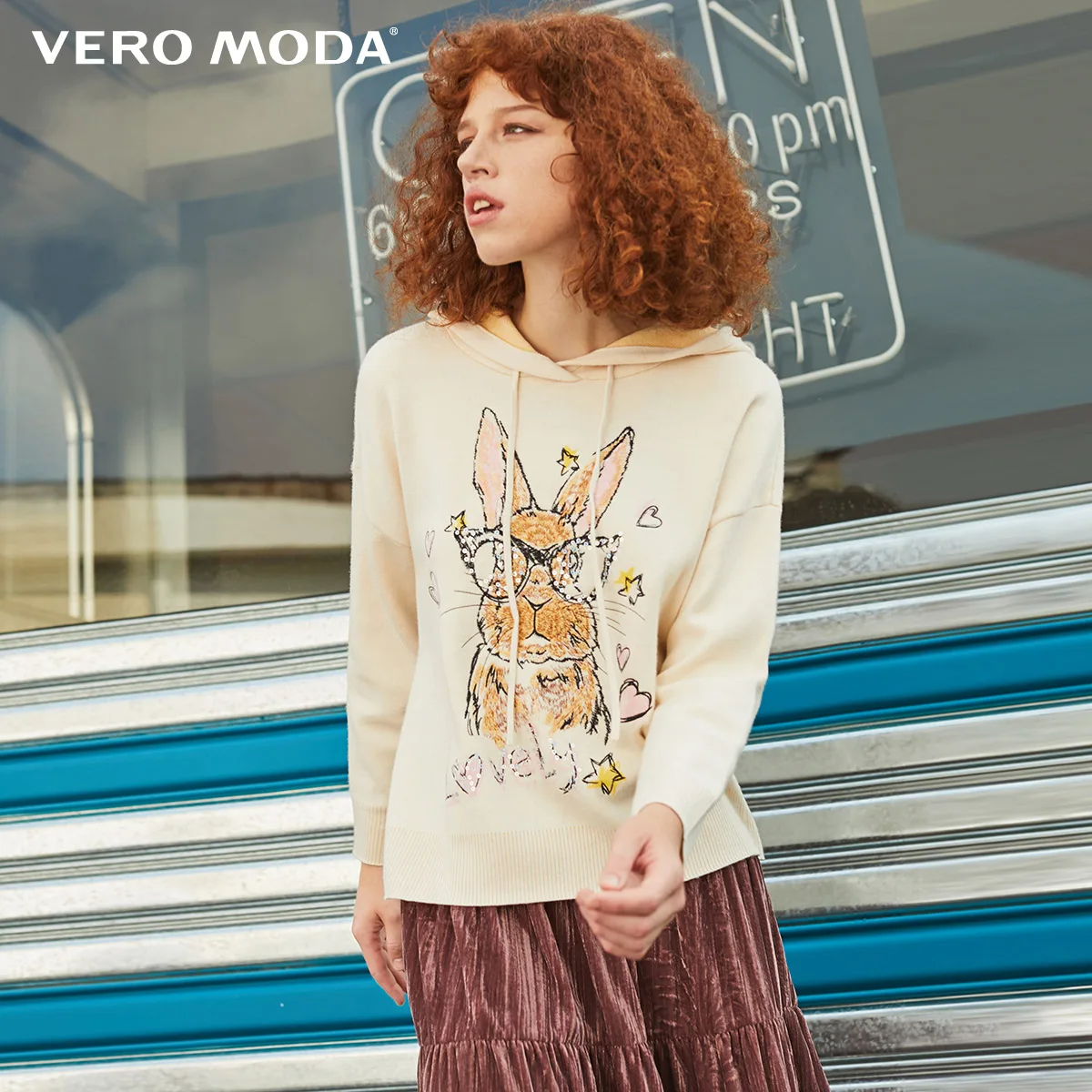 Vero Moda зимний свитер с капюшоном и животным узором на шнуровке | 319413548