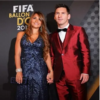 

Custom Made New Style Red Satin Mens Suits 3 pieces Groomsmen Tuxedos Shiny Wedding Party Best Man Suits (Jacket+Pants+Vest)