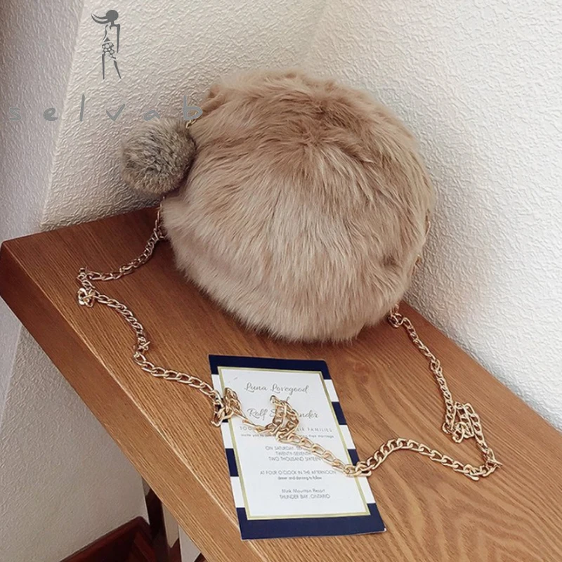 

2019 new fashion retro small round bag autumn and winter fur bag Korean version of the wild color single shoulder Messenger bag