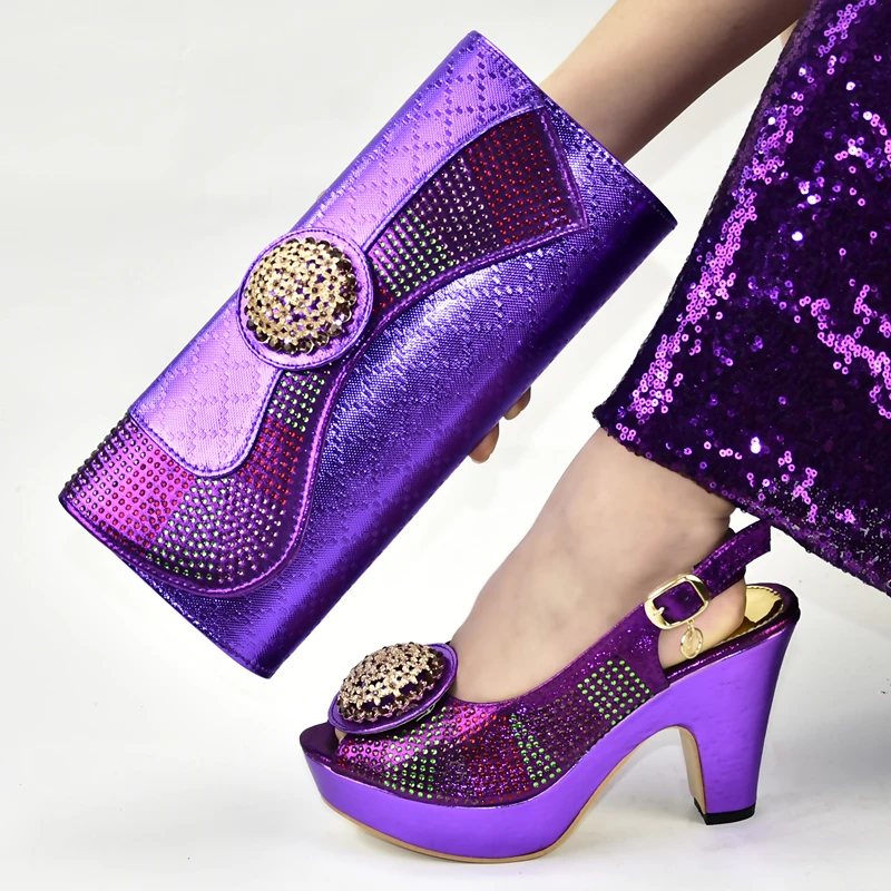 Комплект из женской обуви и сумочки; женские туфли на высоком каблуке с пряжкой на ремешке; элегантные Итальянские женские туфли и сумочка в африканском стиле - Цвет: Фиолетовый