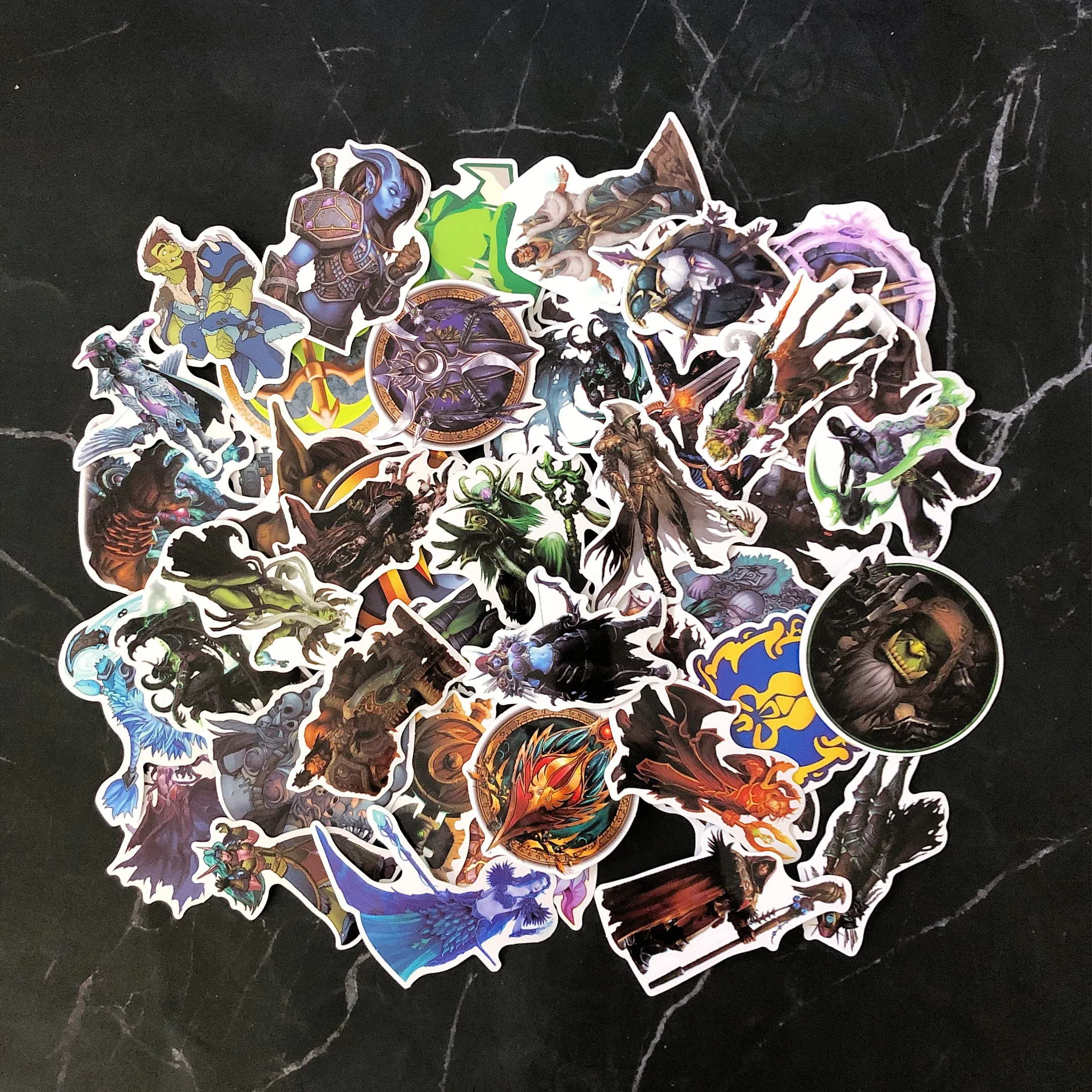 

50 Pcs Aliauto World of Warcraft Tribal Hero Reflective Car Sticker And Decla For Ford Focus BMW Honda Volkswagen
