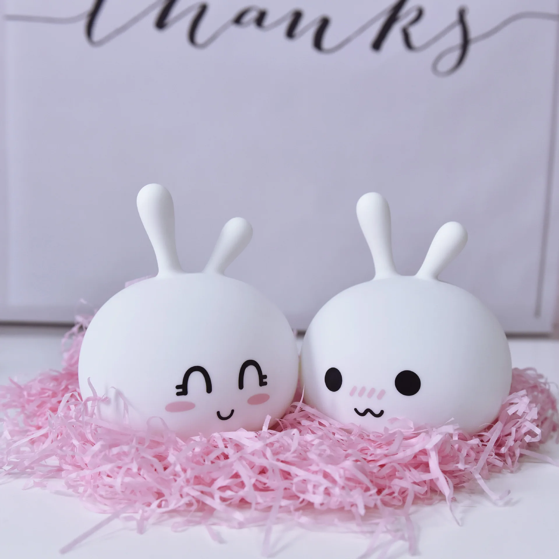 

Infant Feeding Lamp Pat Relaxation Chain Hot Selling Peas Rabbit Bedside Table Lamp Small Night Lamp Rabbit Silica Gel Charging