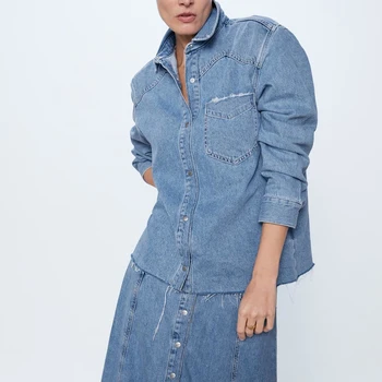 

2019 Winter New Korean Casual Washed Denim Shirt Coat Pocket Button Turn-down Collar Solid Long Sleeve Womens Tops and Blouses