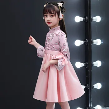 

modified Chinese Traditional Cheongsam Princess Dress for Girls Bow Embroidery Design Knee-Length Thickened Fairy Dress ZL483
