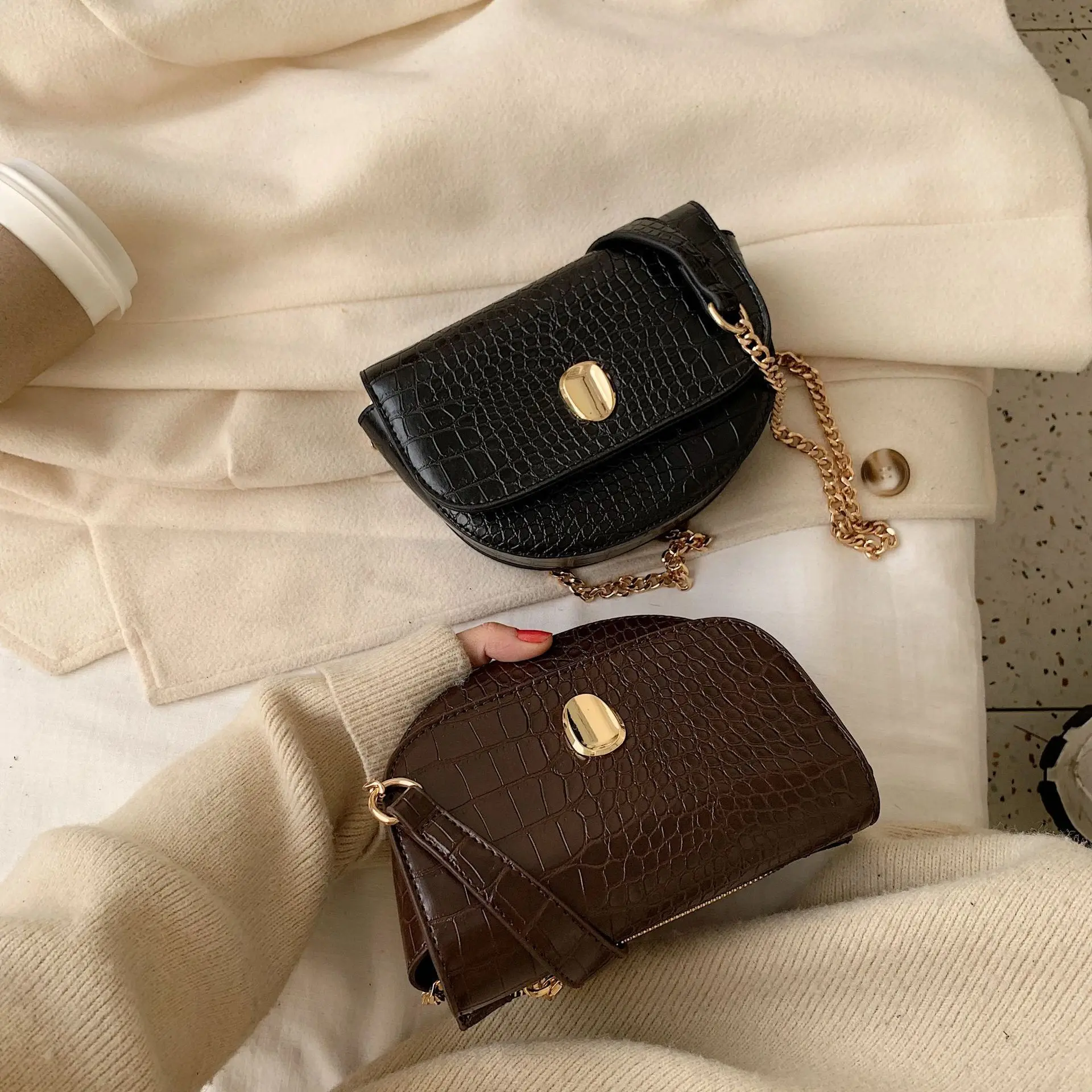 

New Arrival Fashion Bags Women's 2020 New Style Korean-style Crocodile Pattern Shoulder Saddle Bag Textured Versatile Shoulder B