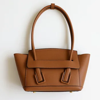 

Genuine leather handbag large capacity wings bag women shoulder bag portable leather women bag GN-SB-stdrcb