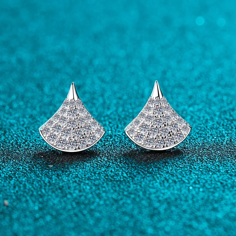 New Popular Cute Cross D Color Moissanite Earrings Silver 925 Original Diamond Test Past Brilliant Cut Gemstone Stud Earrings