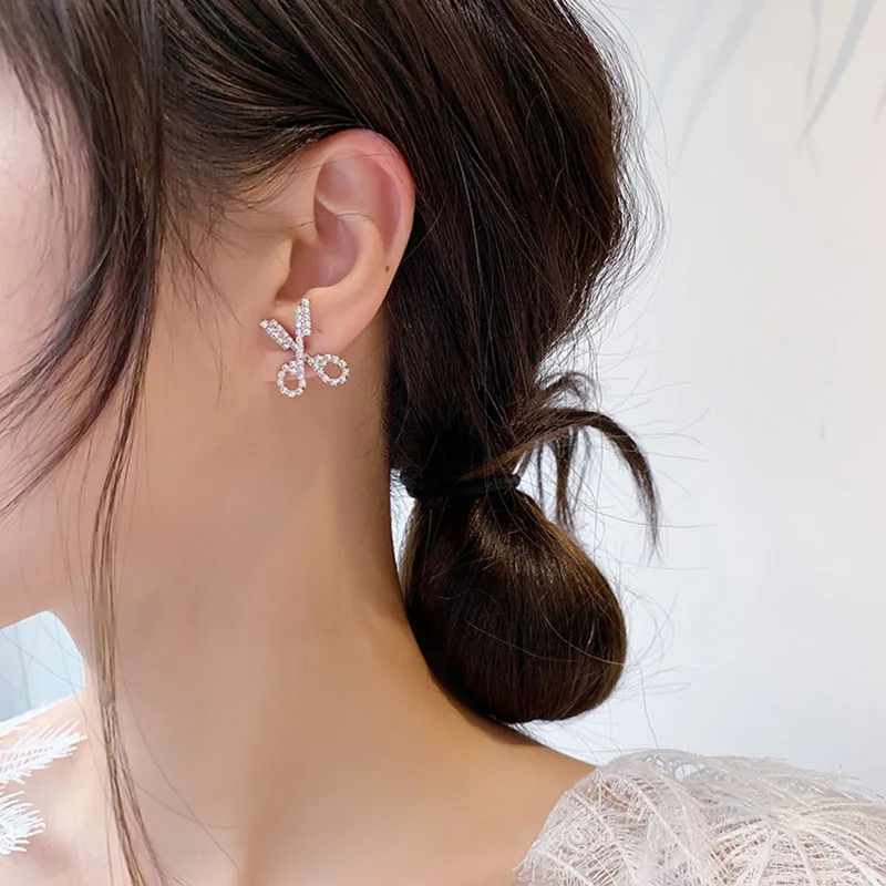 

Personalized Cute Silver Color Scissors Stud Earrings Small Scissor Interesting Earring Unique Ear Piercing For Women Jewelry