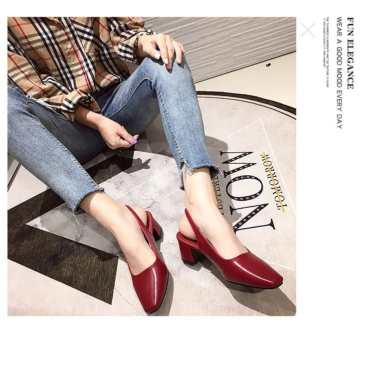 12348844403_575361887