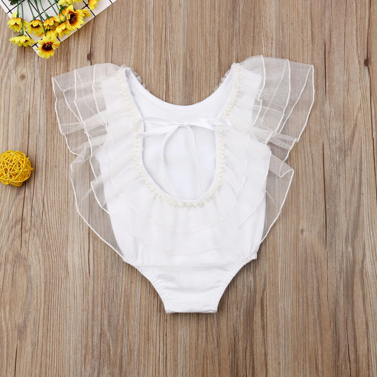 Emmababy милый брендовый милый подарок для маленьких девочек; белый комбинезон с оборками и короткими рукавами; кружевной комбинезон для малышей; пляжный костюм