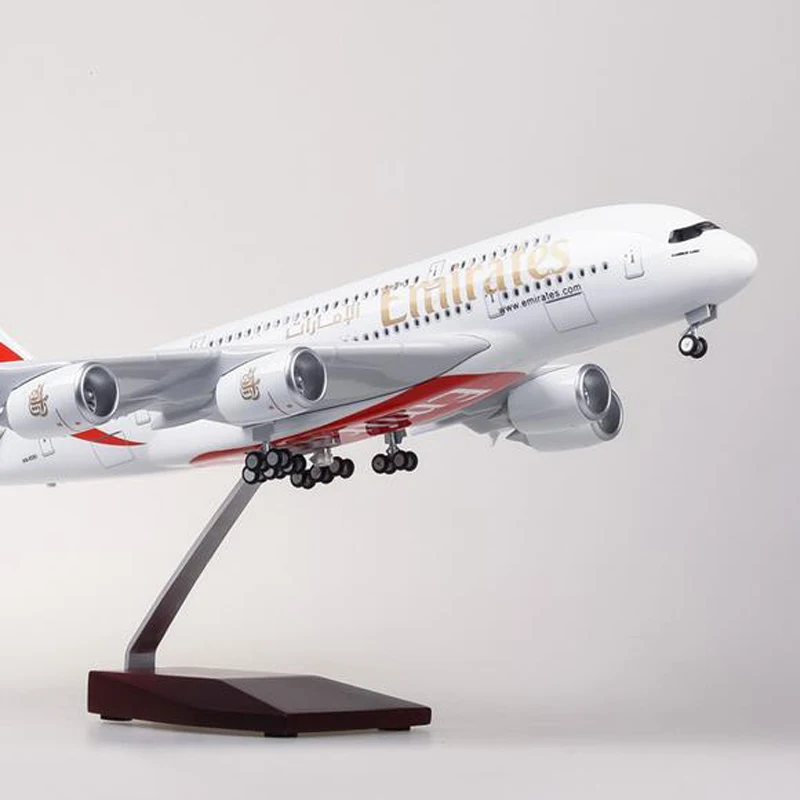 1/160 масштаб A380 Airbus EMIRATES авиакомпания модель аэроплана самолет с светильник