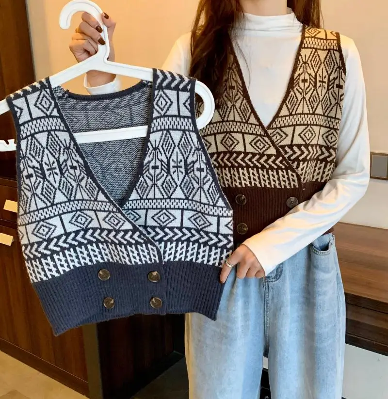 

Women Pattern Patchwork Vest Cardigan V-Neck Sleeveless Knit Short Coat Vintage Geometric Rhombic Knitwear Sweater Female Top