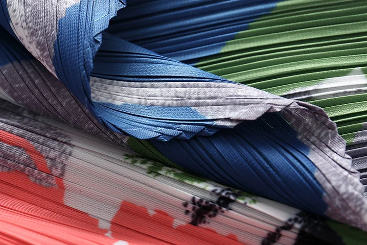Issey fold юбка летние чернила и мыть печати большой код обтягивающие неравномерные половина юбка