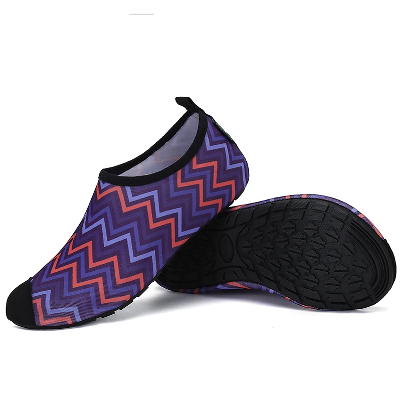 Летние босоножки Женская водонепроницаемая обувь болотная акваобувь мужские кроссовки нескользящие носки для плавания и дайвинга пляжные шлепанцы 31 цвет - Цвет: Style 20