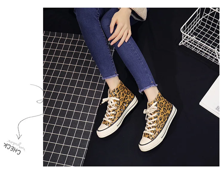 10071568018_2073054058