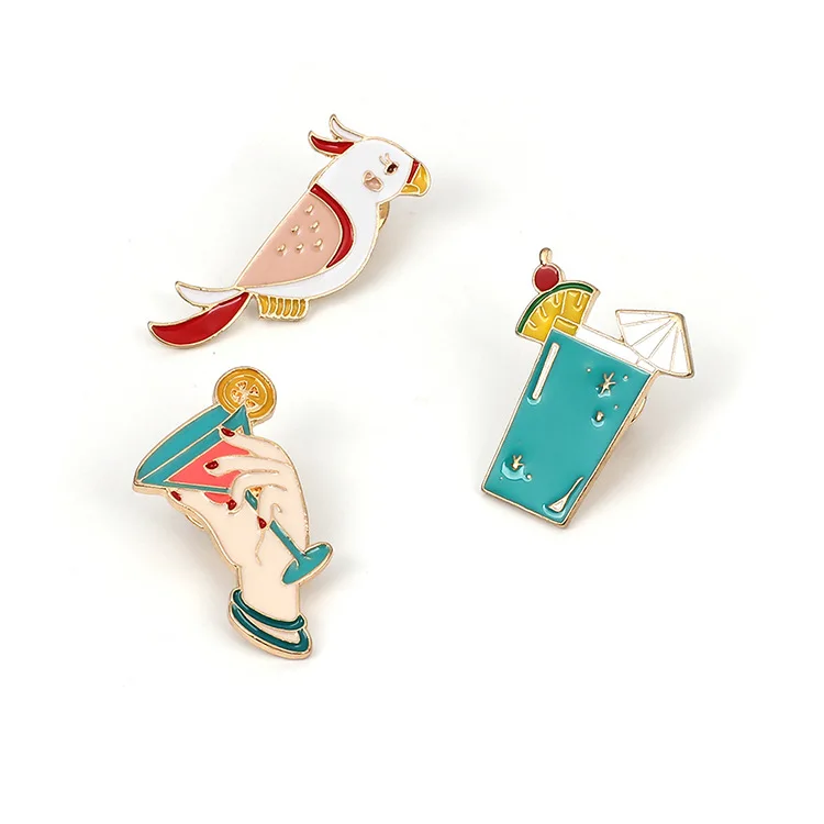 

Japanese-style Cute Cartoon Parrot sha tan bei Brooch Alloy Oil Drop Breastpin Hot Sales Accessories Clothes Accessories
