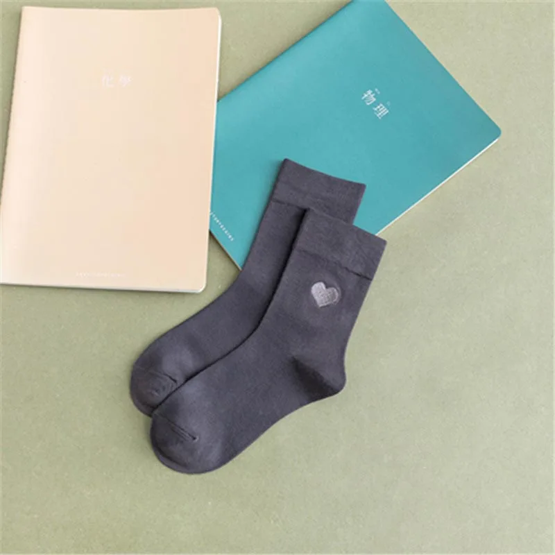Dark Grey Socks Harajuku японские золотые серебряные шелковые носки с принтом в форме сердца креативные любовь команды блестящие носки для женщин Divertidos колледж Стиль Skarpetki Sokken - Цвет: Dark Grey Socks