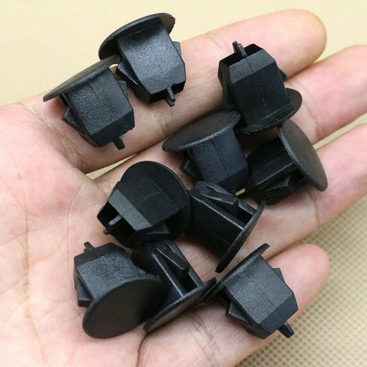 20pcs Clips Trim Mountings Repair Components Nuts for Volvo S60 Trunk