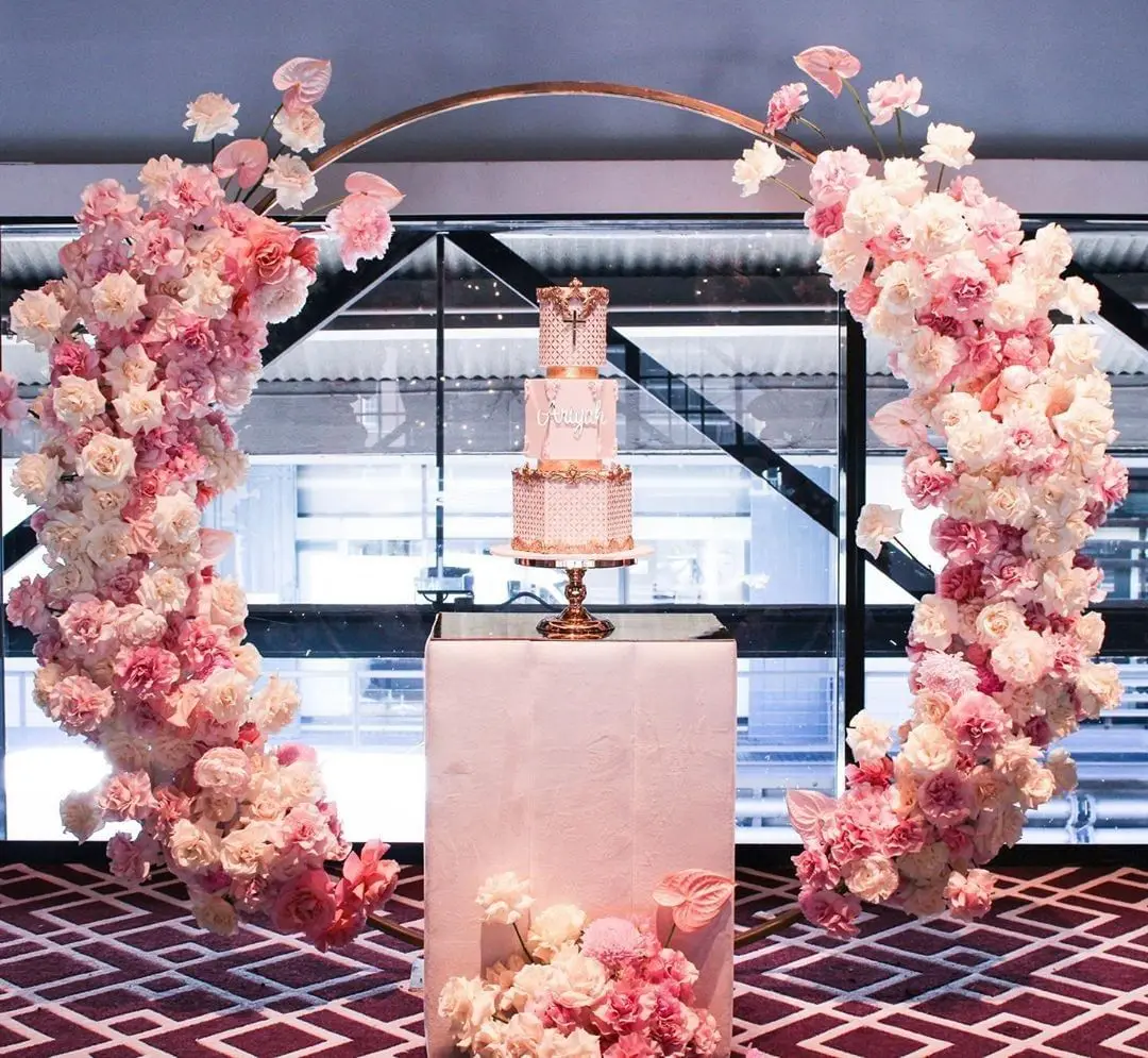 Fiore Fai-da-Te con Cornice 1 m/A QWEASD Accessori Decorativi per Anelli Tondi con Puntelli Ad Arco per Matrimoni per Sfondo di Feste Rotonde 