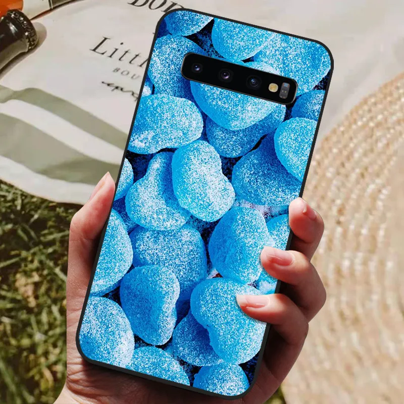 Sleek Black Silicone Phone Case with Durable TPU Bumper