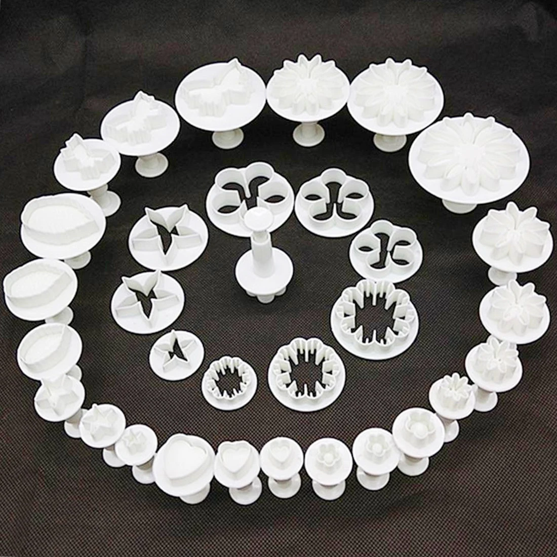 33pcs Plastic Cake Plunger Mold Fondant Cutter Cookie Craft DIY 3D Sugarcraft Kitchen Accessories Fondant Cake 1 33pcs Plastic Cake Plunger Mold Fondant Cutter Cookie Craft DIY 3D Sugarcraft Kitchen Accessories Fondant Cake 3