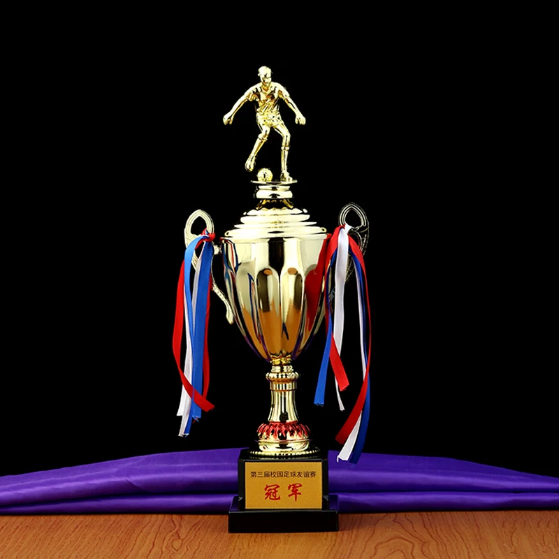 

3005 custom Metal Competition soccer trophy High quality custom gold soccer trophy cheap sports trophies Games
