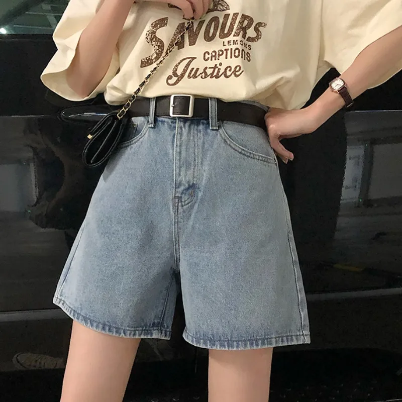 

Korean Streetwear Jeans Woman Vintage High Waist Wide Leg Denim Shorts Summer Button Knee Length Fly Baggy Jeans