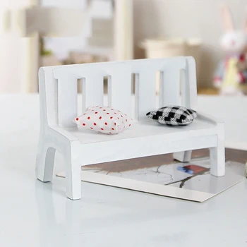 

Creative wood crafts White chair model For home decoration, wedding decoration, photo mini props in stock C908