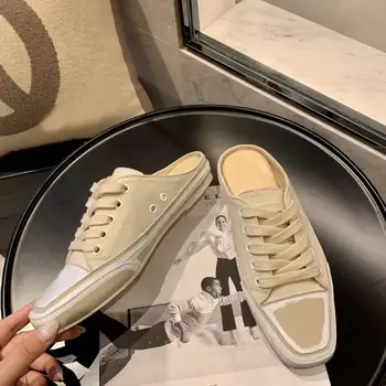 

Luxury Designer Breathable Slippers Casual White Lace Sandals Canvas Shoes Unique Ladies Sneakers Sneakers Women's Square Toes