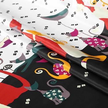 

100CM*110CM Cats Printing Mulberry Cat Positioning Silk Crepe De Chine Drilled Dress Fabric